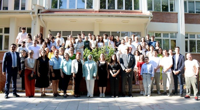 EEYO’da ''Yılsonu Mezuniyet Sergisi'' düzenlendi