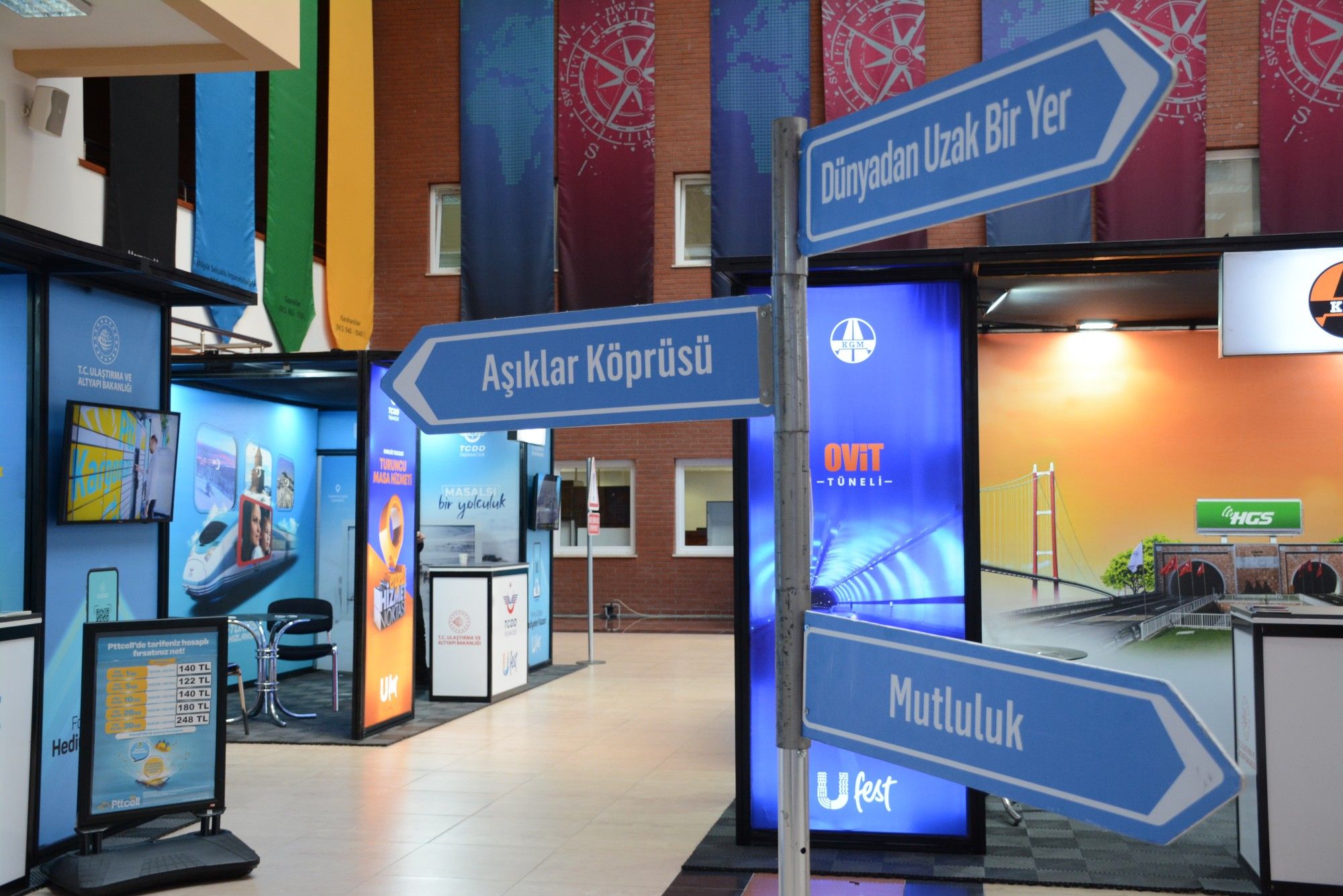 U-Fest Gençlik Festivali, Anadolu Üniversitesi ev sahipliğinde başladı