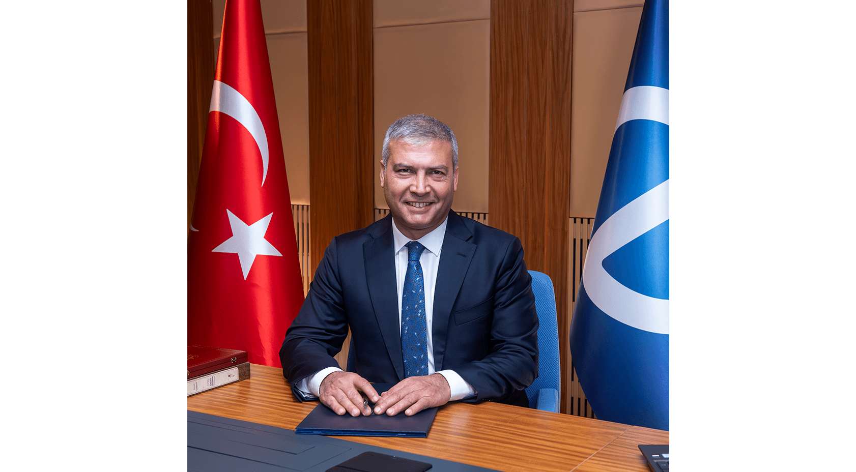 Rektör Adıgüzel’den yeni öğrencilere hoş geldin mesajı